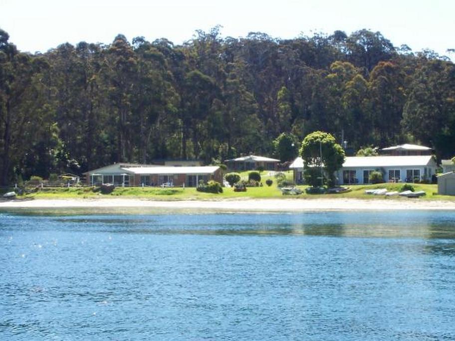 Quarantine Bay Beach Cottages Eden Esterno foto
