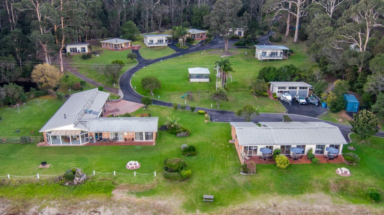 Quarantine Bay Beach Cottages Eden Esterno foto