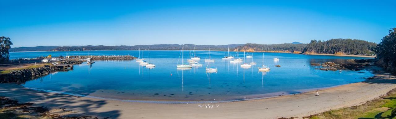 Quarantine Bay Beach Cottages Eden Esterno foto
