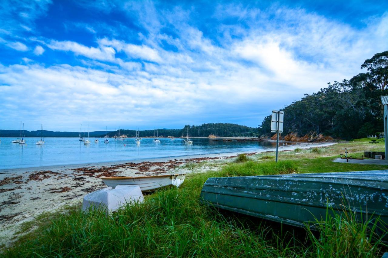 Quarantine Bay Beach Cottages Eden Esterno foto