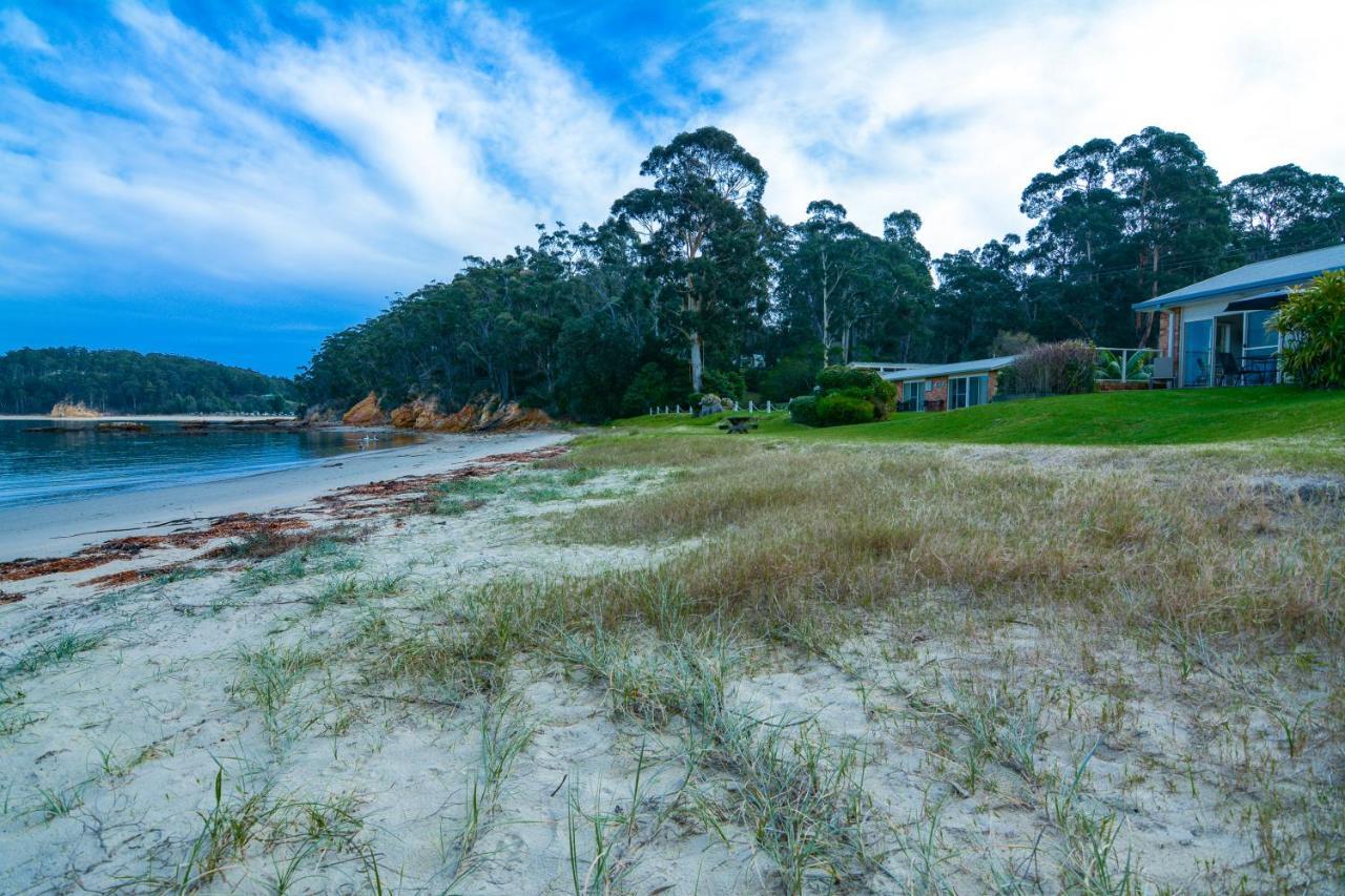 Quarantine Bay Beach Cottages Eden Esterno foto