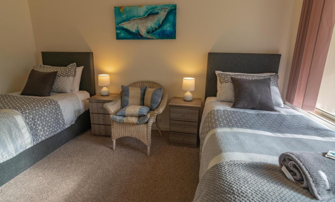 Quarantine Bay Beach Cottages Eden Esterno foto
