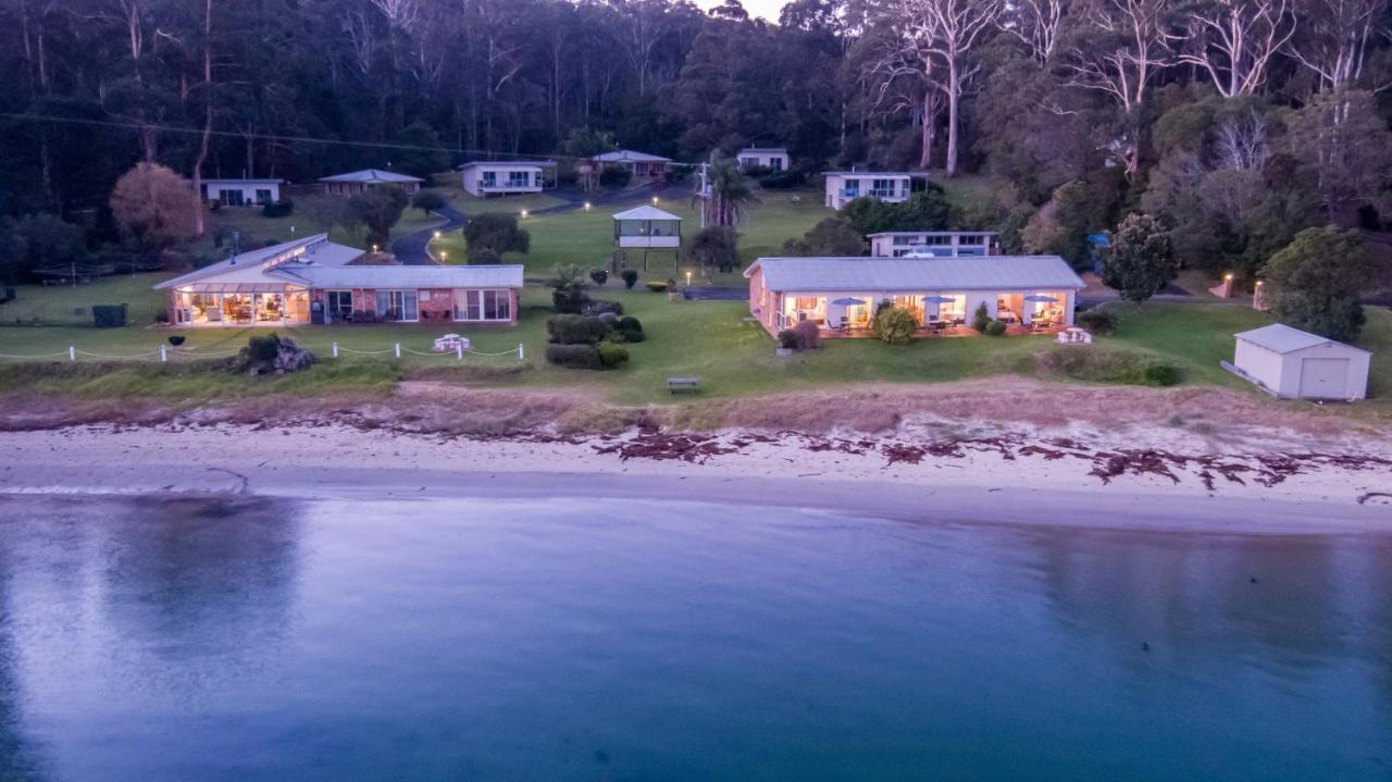 Quarantine Bay Beach Cottages Eden Esterno foto