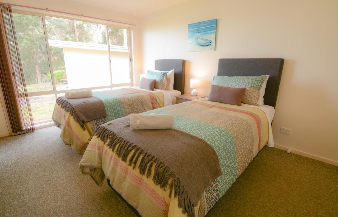 Quarantine Bay Beach Cottages Eden Esterno foto