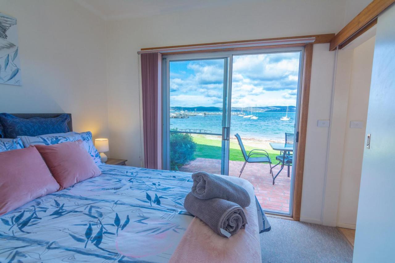 Quarantine Bay Beach Cottages Eden Esterno foto
